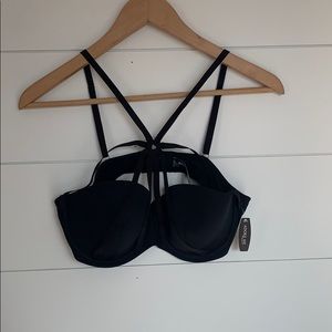 Lingerie top eyelet and strap design